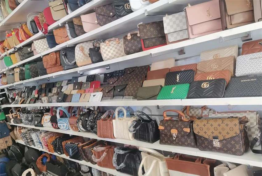 Customs Administration prevented the distribution of counterfeit products of renowned brands, seized 3,780 items throughout Croatia