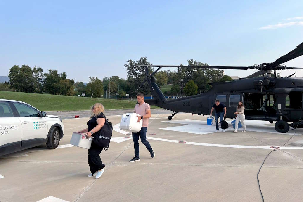 Emergency medical flight with Black Hawk helicopter: transport of heart for transplantation from Zadar to KBC Dubrava in Zagreb