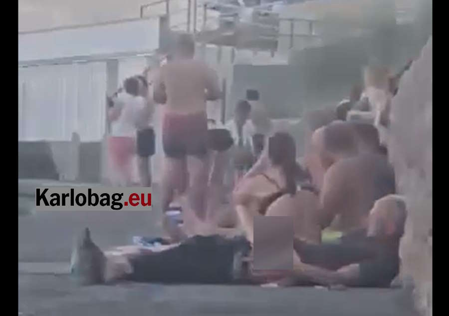 Self-pleasure of a man on the beach in Karlobag caused shock among visitors