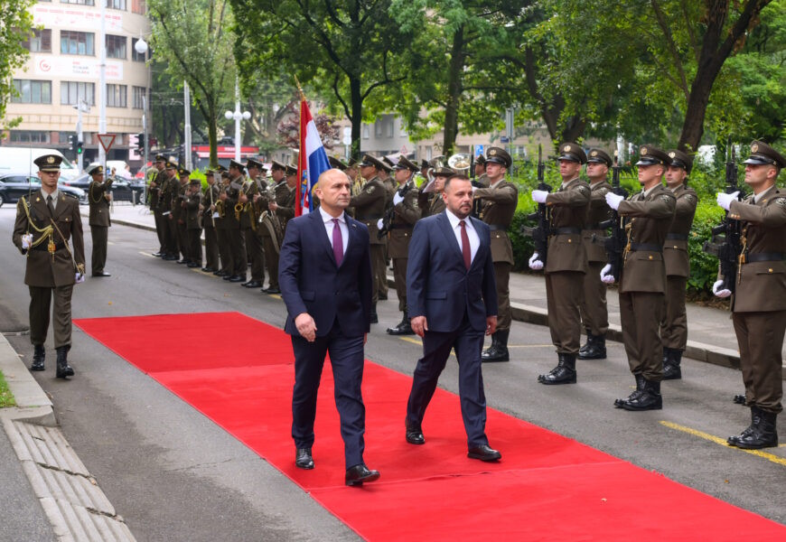 Minister Anusic and Kosovo Minister of Defense Maqedonci signed an agreement on training cadets and strengthening cooperation in the field of defense industry and security